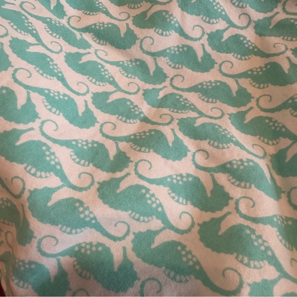 Old Navy Women's Chino Cotton Seahorse Pattern White Aqua Green Shorts - Picture 6 of 8